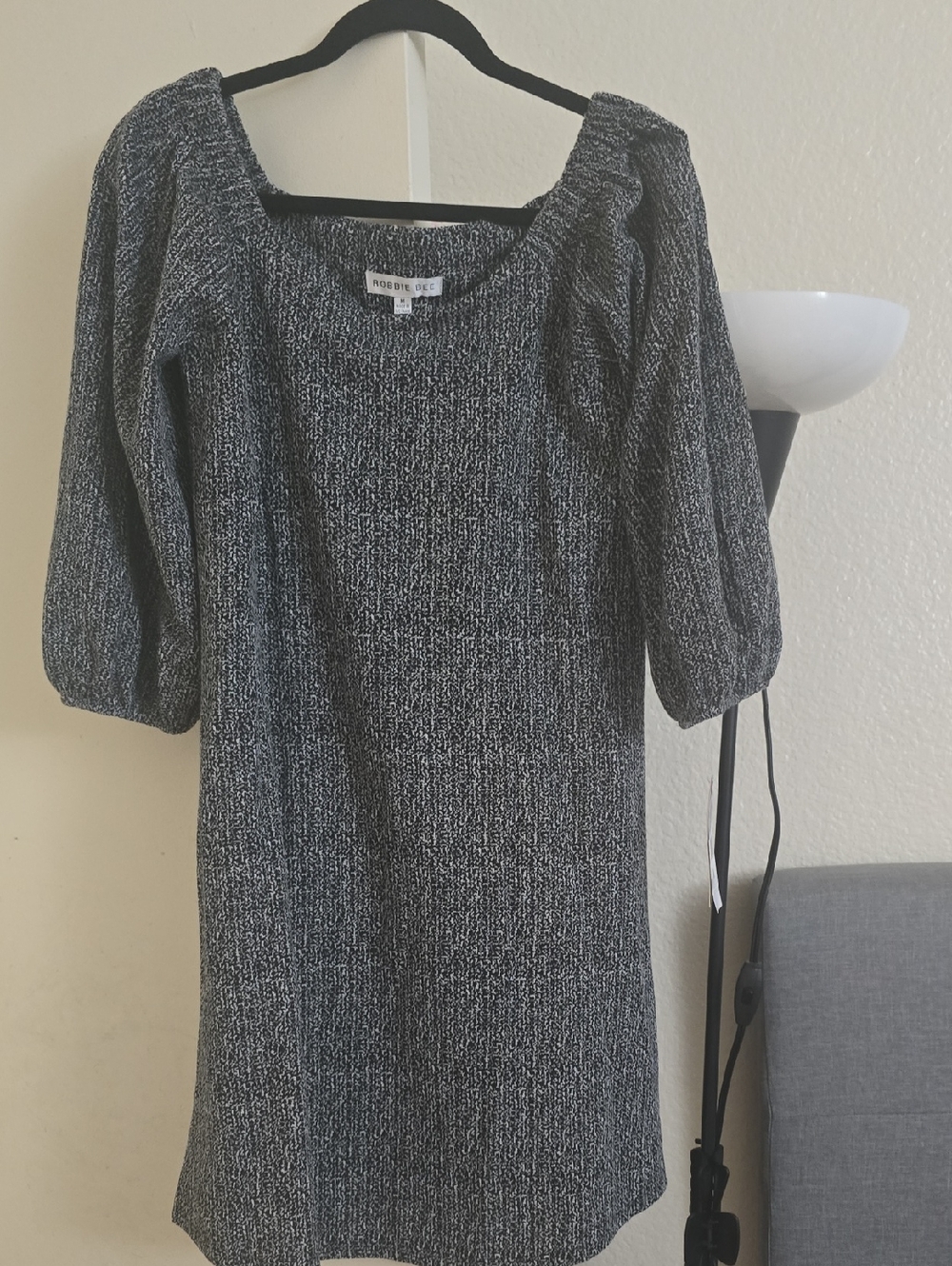Robbie Bee Black and White Knit Puff-Sleeve Dress